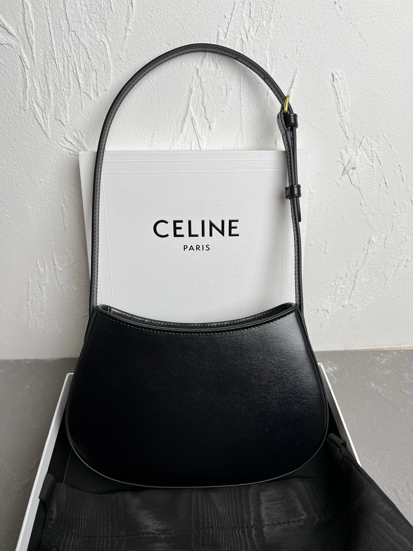 Celine Hobo Bags Supportive 73694