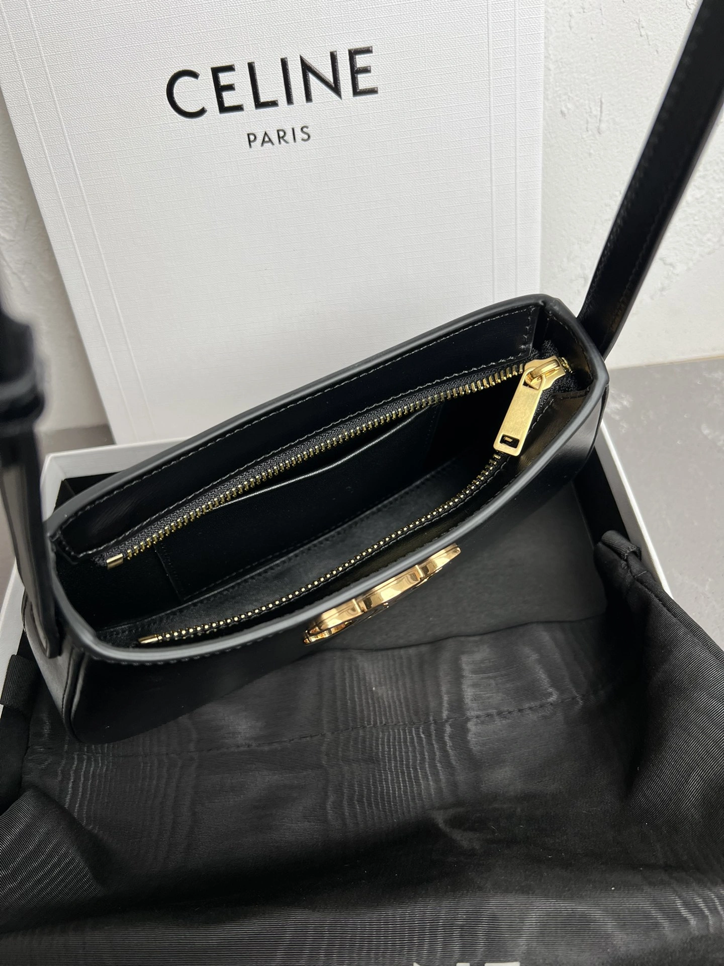 Celine Hobo Bags Supportive 73694