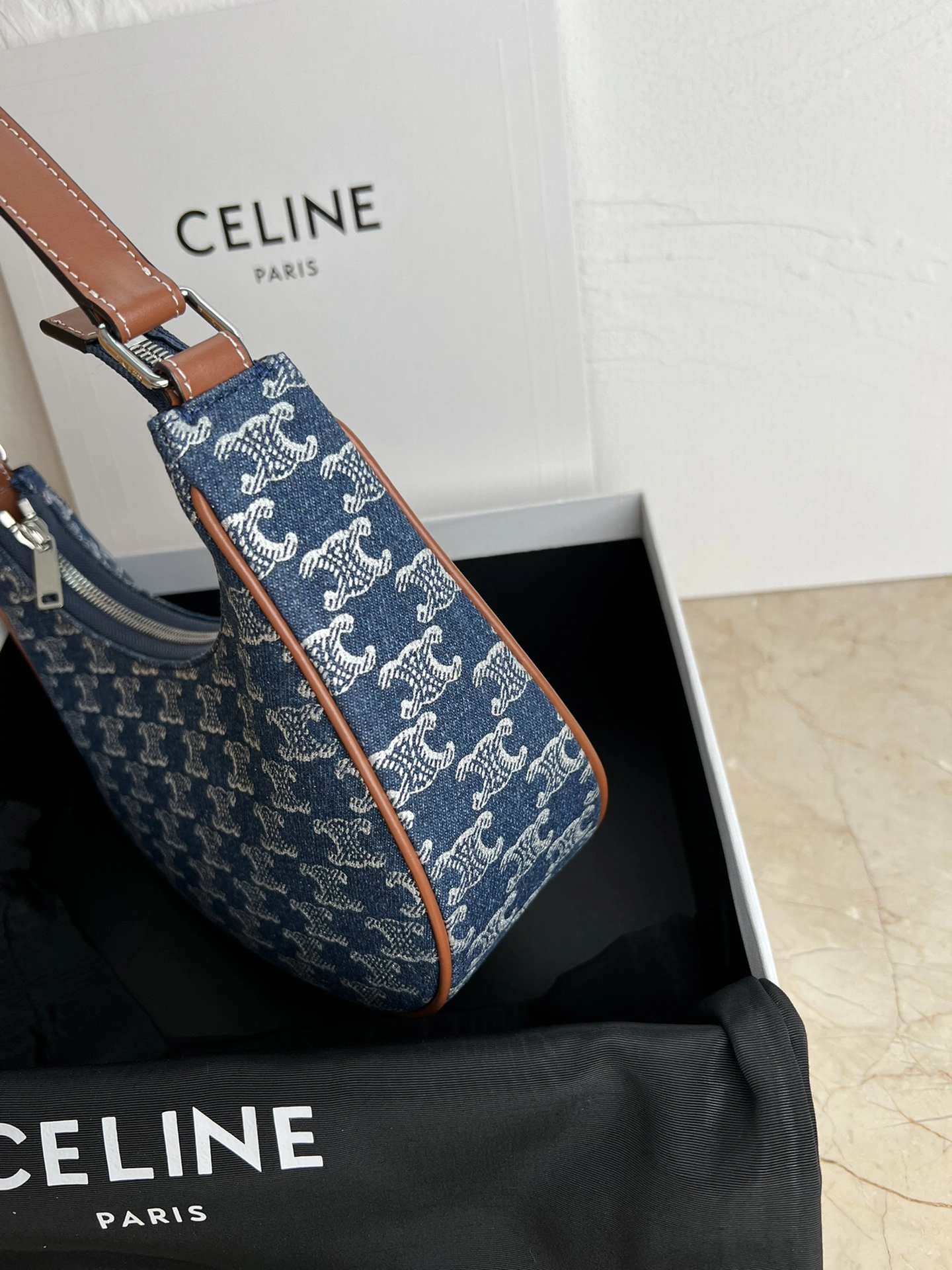 Celine Hobo Bags FreshLook 71820