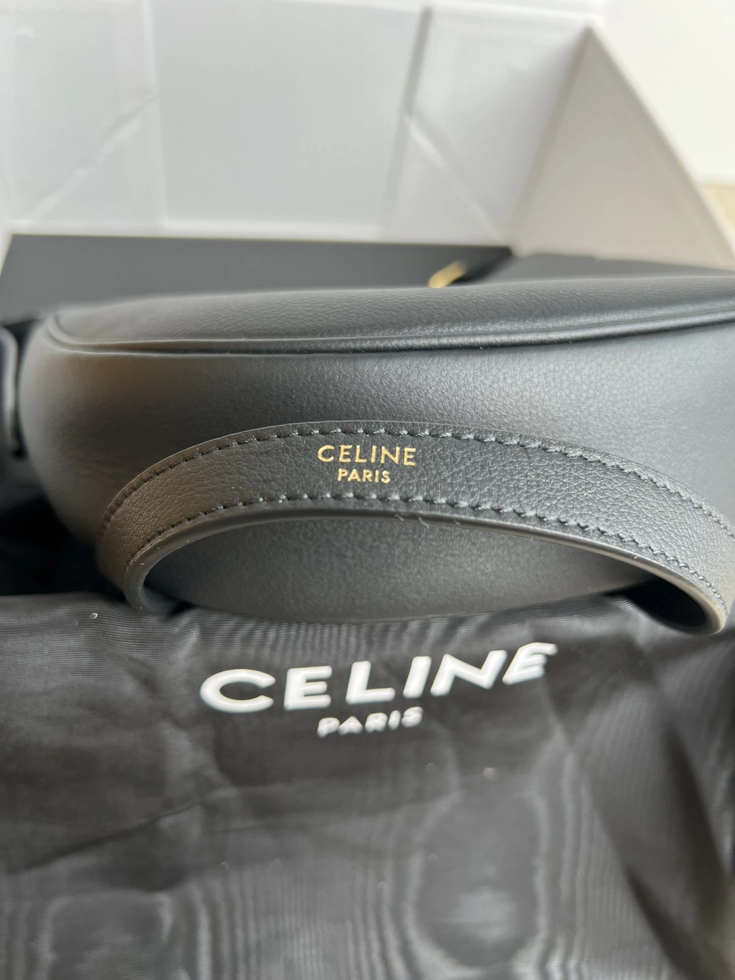Trendsetting Celine Hobo Bags 71834