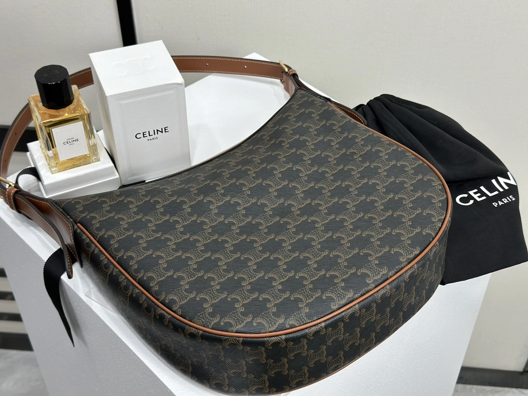 Compact Celine Hobo Bags 94649