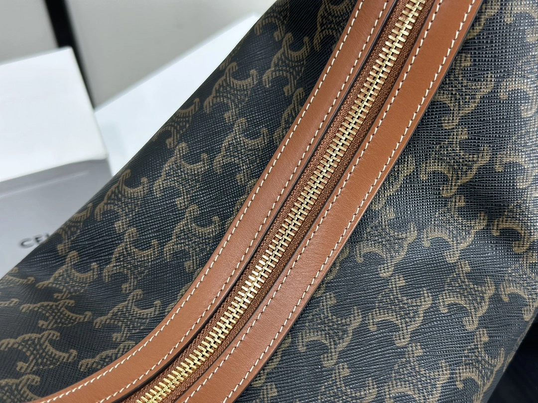 Compact Celine Hobo Bags 94649