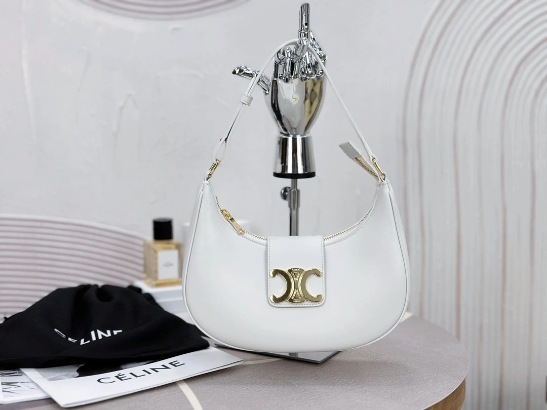 Celine Hobo Bags Bold 94642