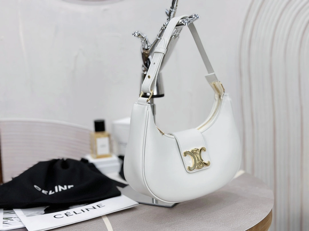 Celine Hobo Bags Bold 94642