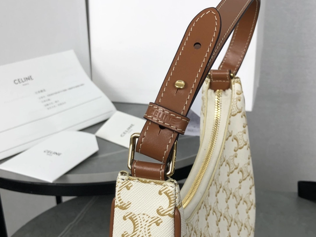 Breathable Celine Hobo Bags 94638