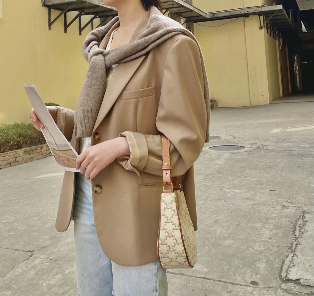 Breathable Celine Hobo Bags 94638