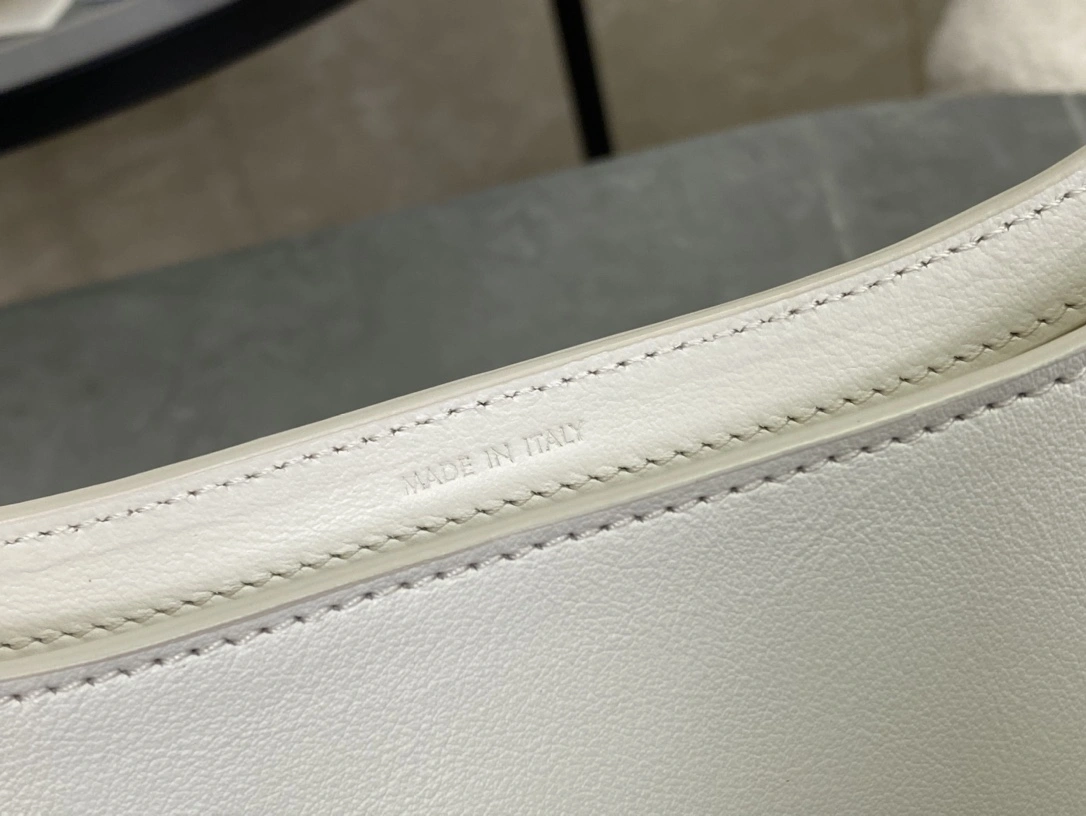 Celine Hobo Bags TechFriendly 94633