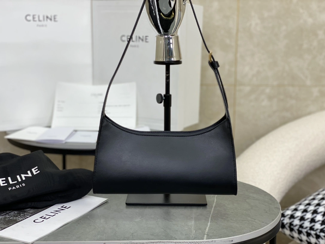 EyeCatching Celine Hobo Bags 94632