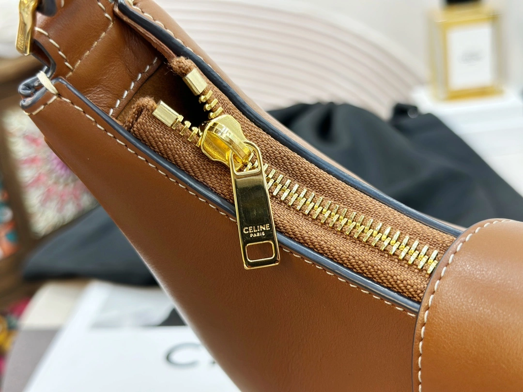 ZipUp Celine Hobo Bags 94616