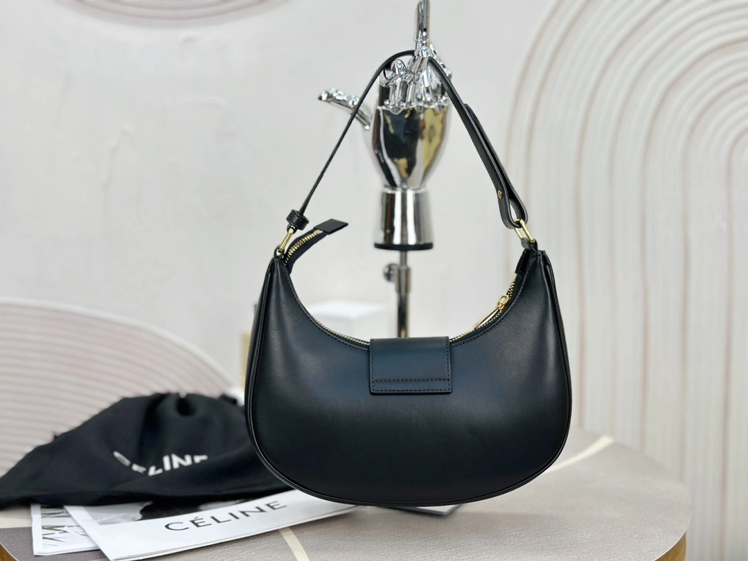 Celine Hobo Bags OnTrend 94623