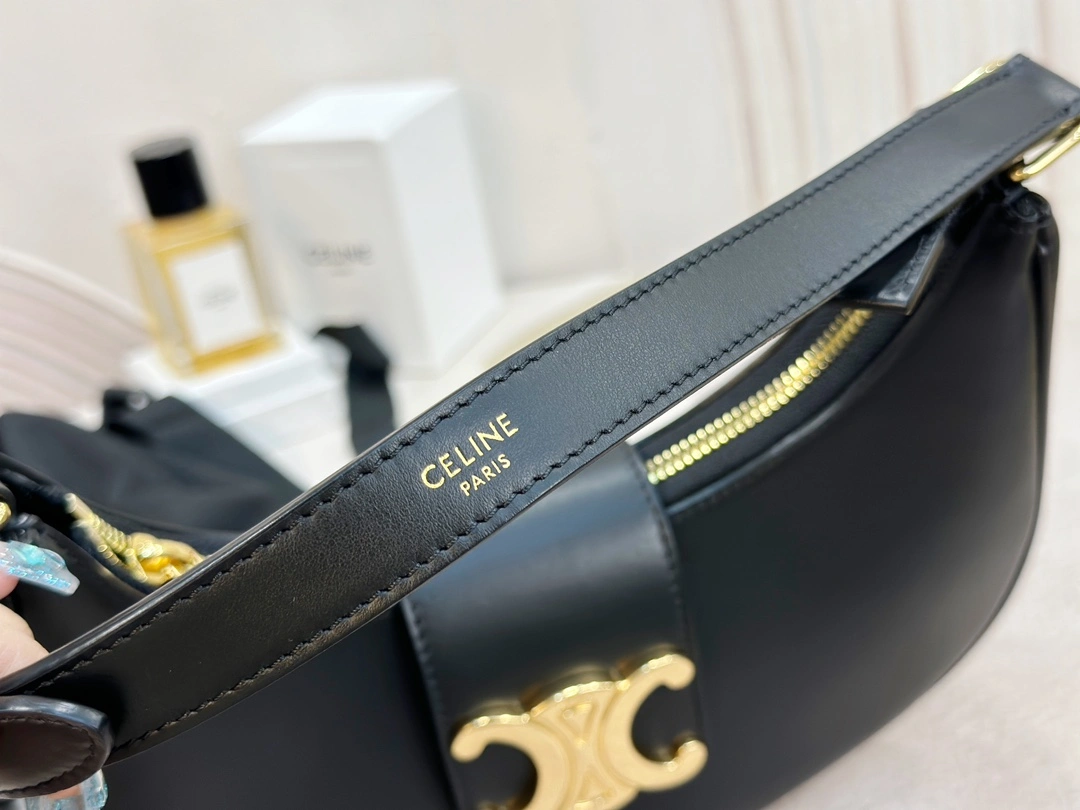 Celine Hobo Bags OnTrend 94623