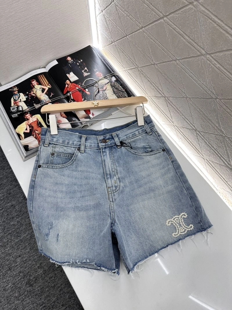 EyeCatching Celine Jeans 107127