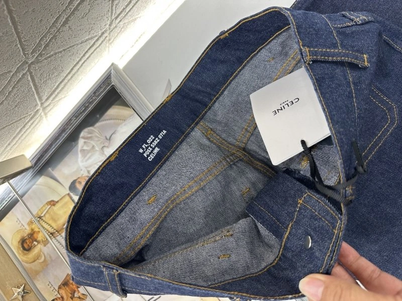 Celine Jeans Bright 107123