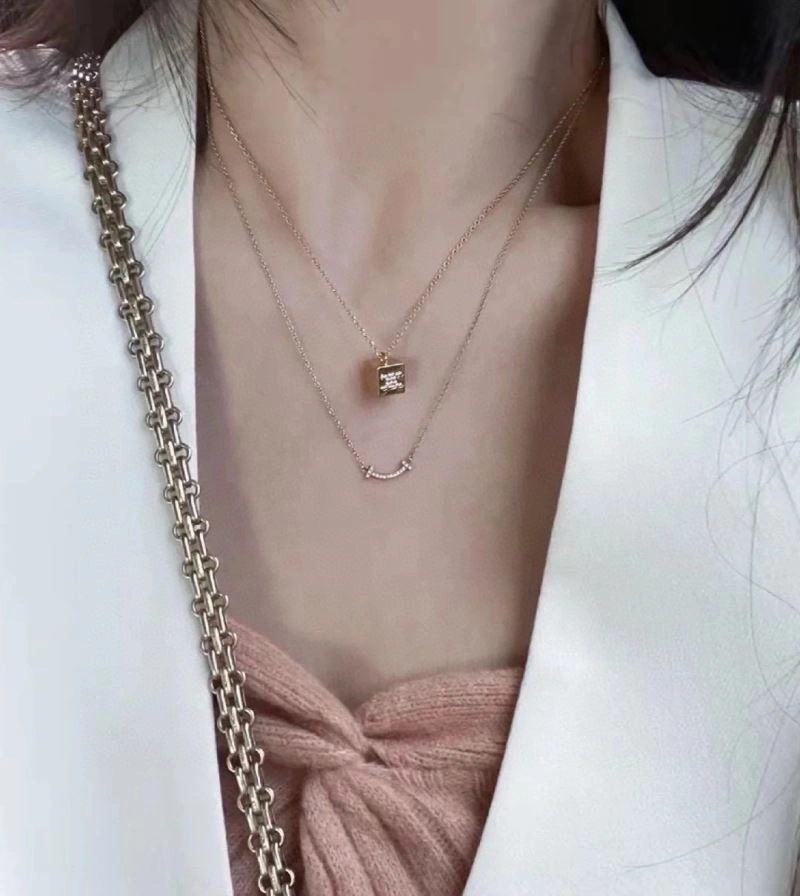 EasyCare Celine Necklaces 218641