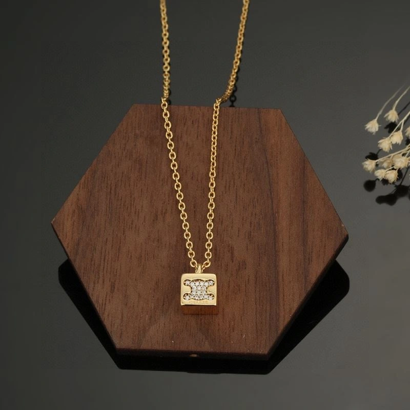 EasyCare Celine Necklaces 218641