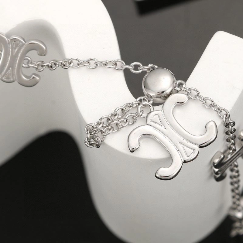 Celine Necklaces Trendy 218546