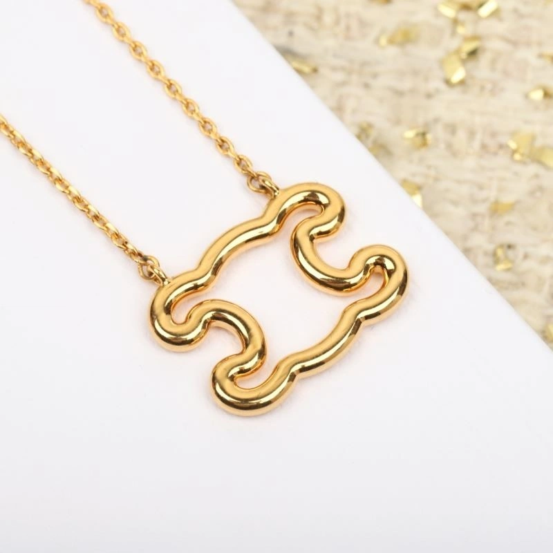Celine Necklaces Elegant 218214