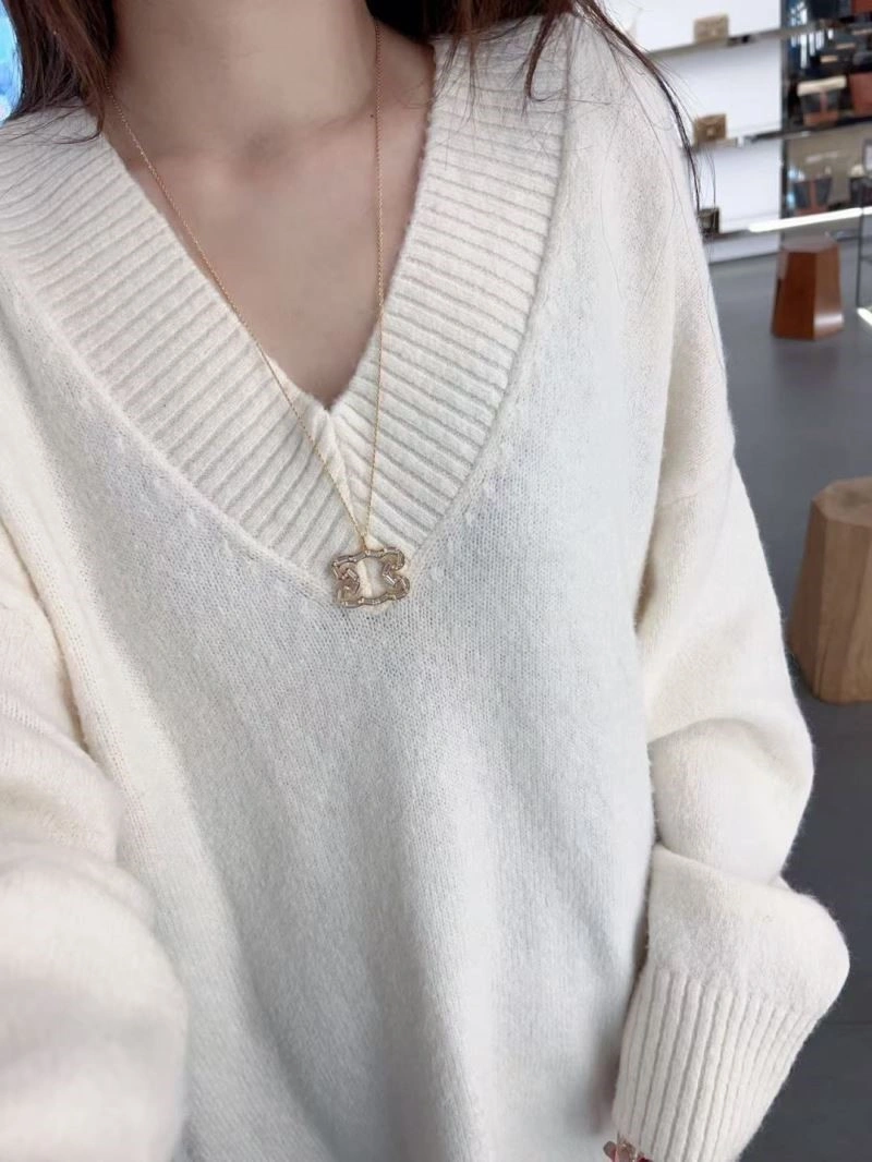 Comfortable Celine Necklaces 218229