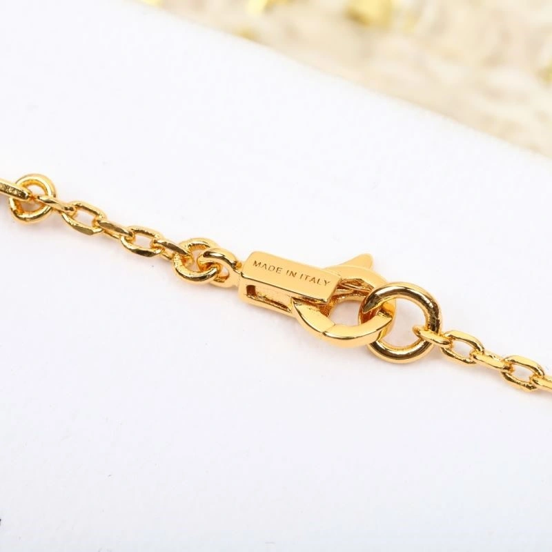 Durable Celine Necklaces 218230