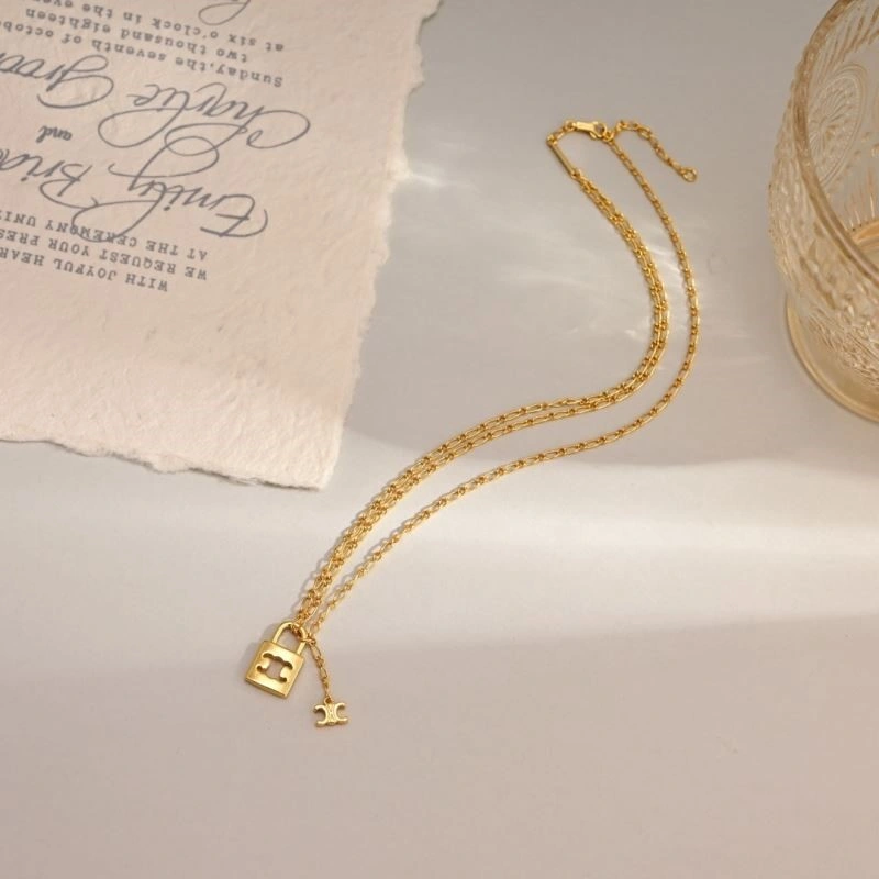 Celine Necklaces Trendy 218038