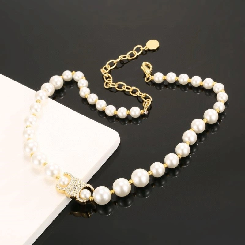 Celine Necklaces ModernLook 218027