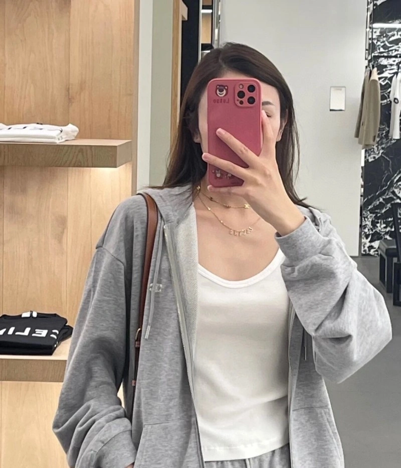 Celine Necklaces Unisex 217851