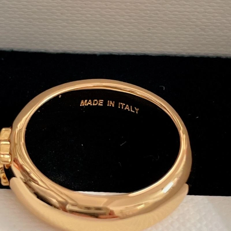 Functional Celine Rings 218637