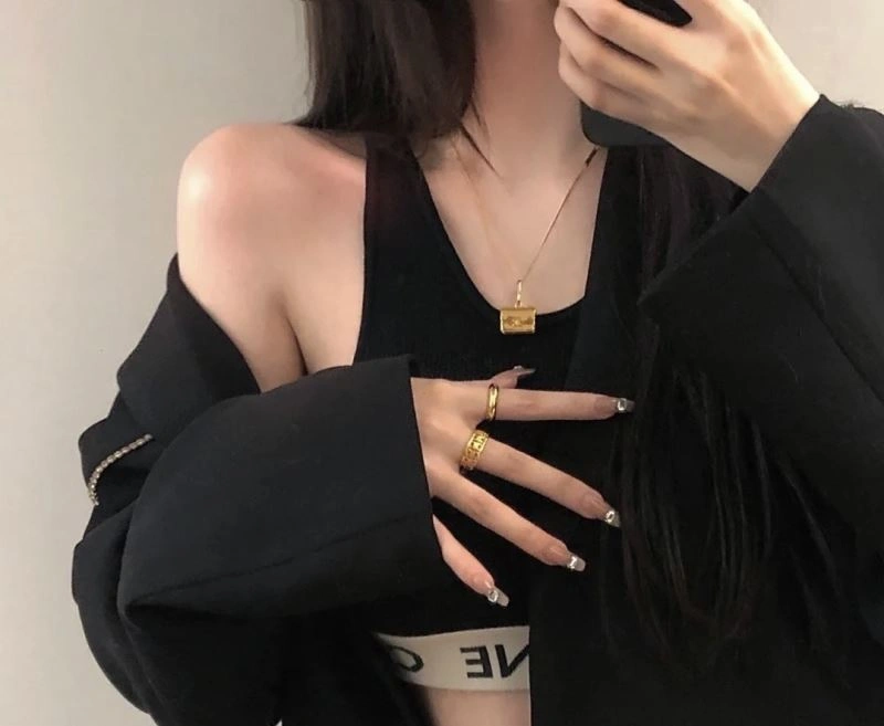 Functional Celine Rings 218637