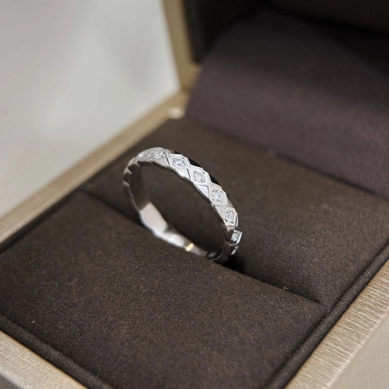 Compact Celine Rings 218601