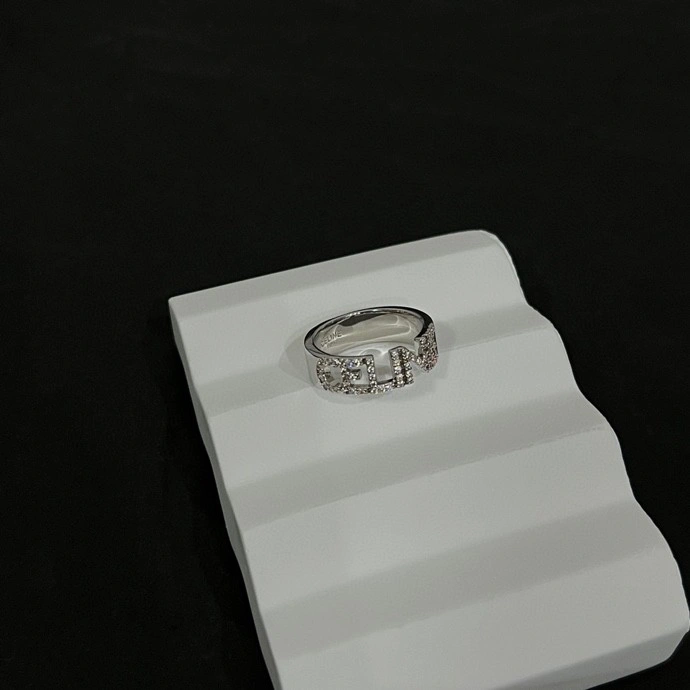 Lightweight Celine Rings 218492