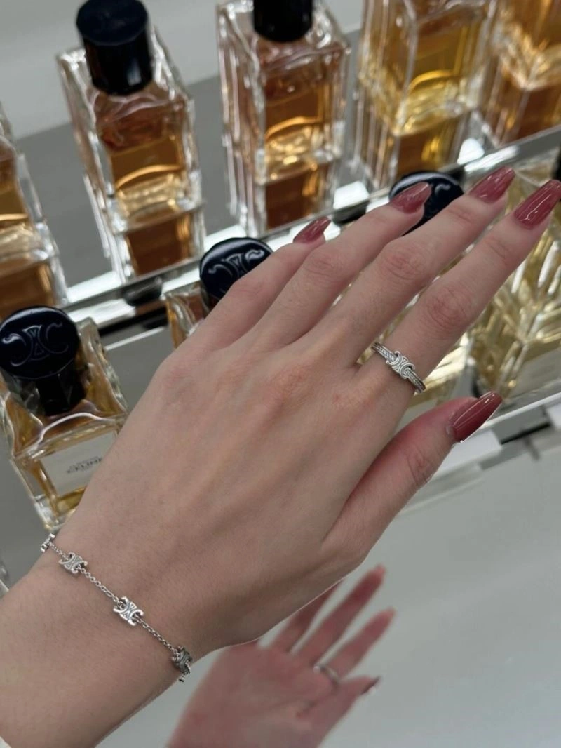 HighPerformance Celine Rings 218216