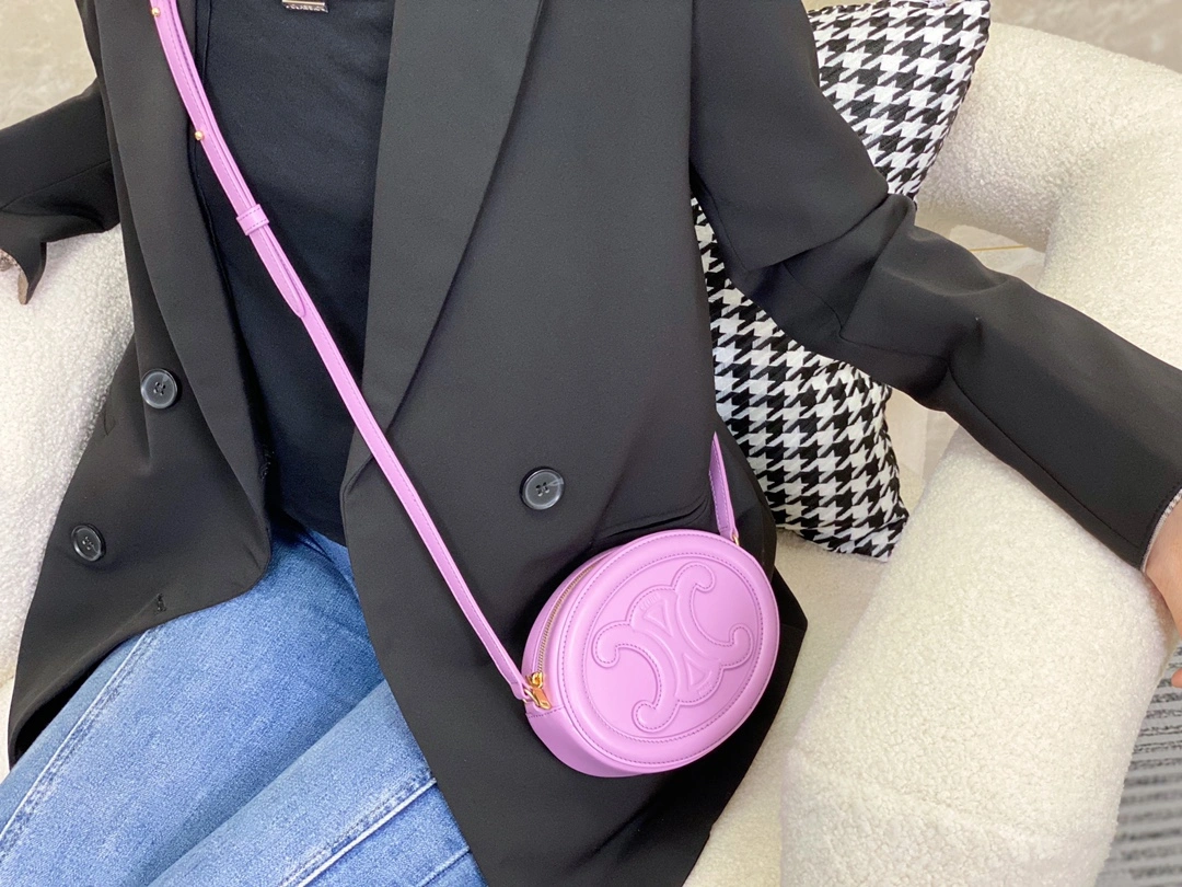 OdorResistant Celine Round Bags 94620