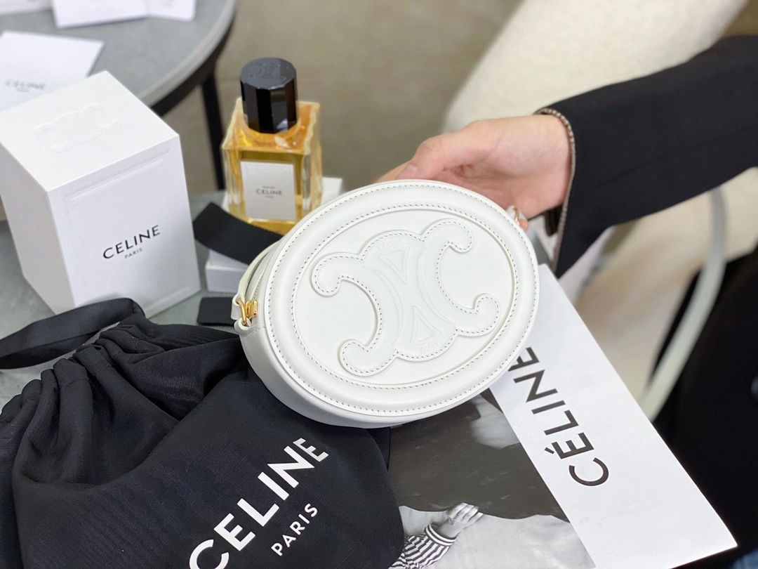 Celine Round Bags Effortless 94596