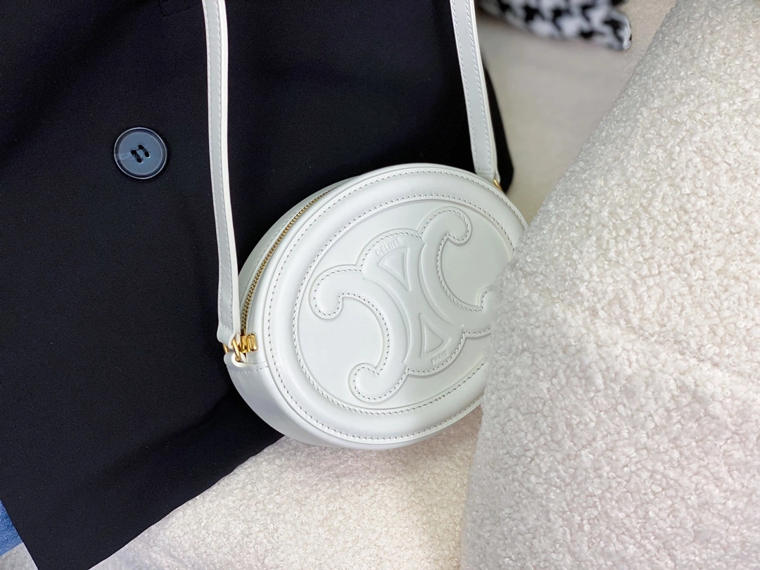 Celine Round Bags Effortless 94596