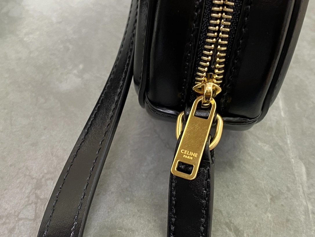 Youthful Celine Round Bags 94595