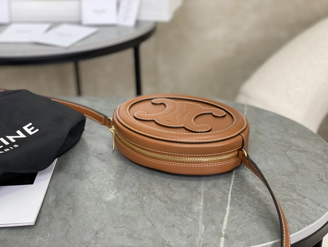 Trendsetting Celine Round Bags 94593
