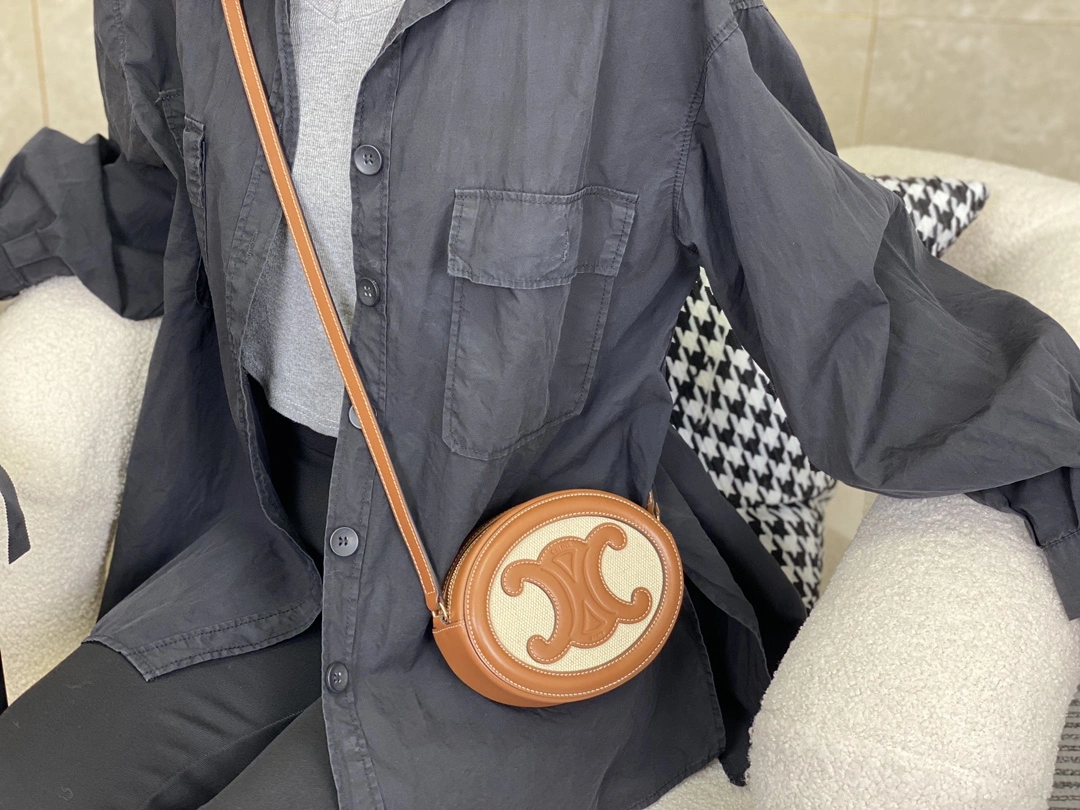 Stretchable Celine Round Bags 94592