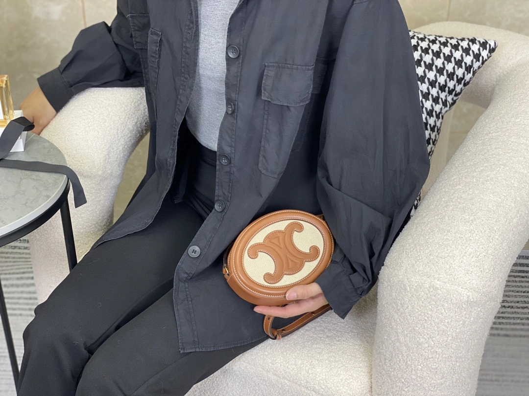 Stretchable Celine Round Bags 94592