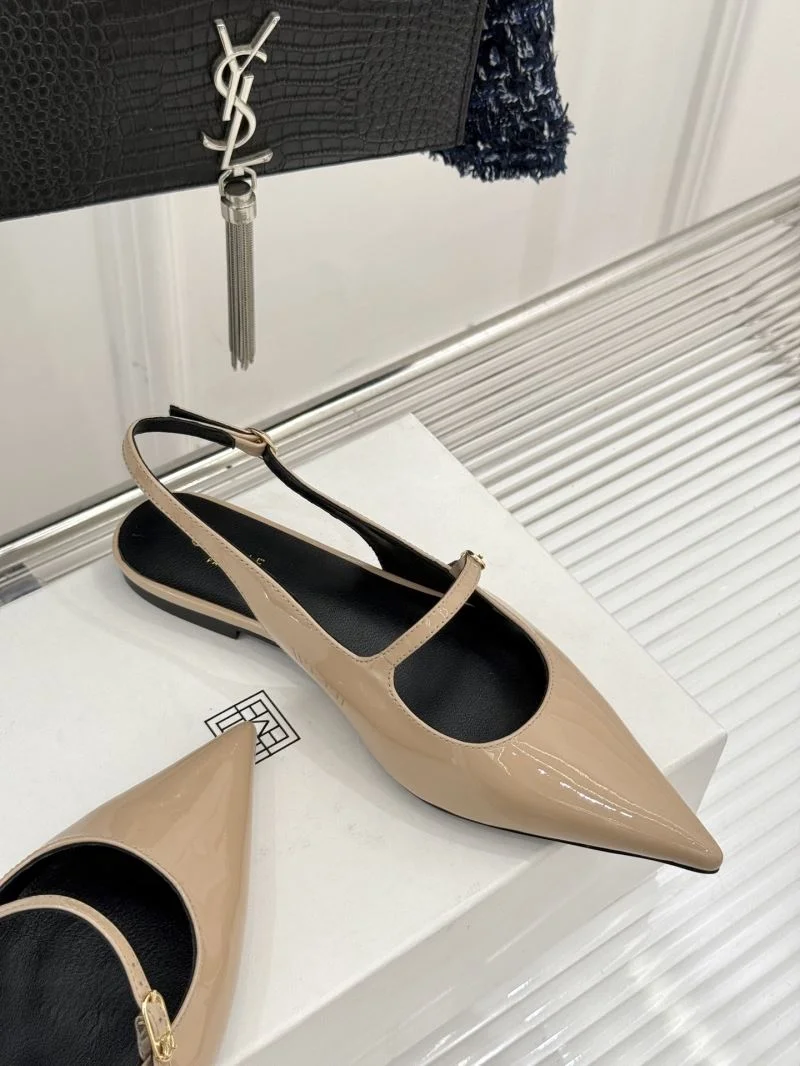 Refined Celine Sandals 8252