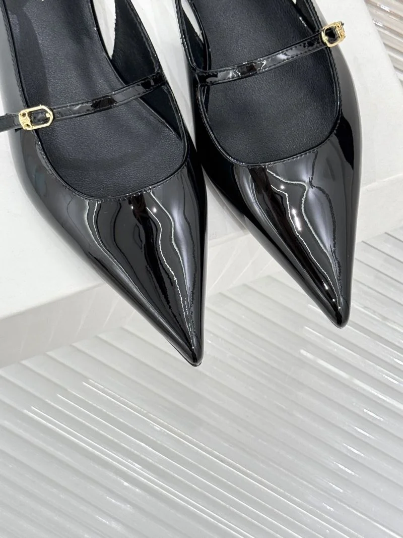 Reliable Celine Sandals 8265
