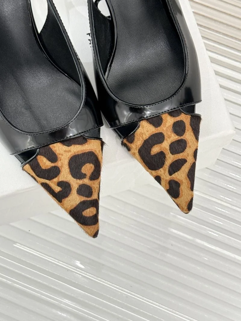 Celine Sandals Lightweight 12647
