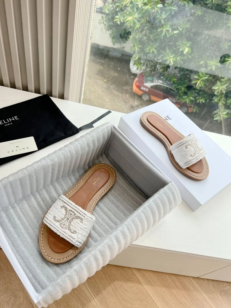 Celine Sandals EyeCatching 10437