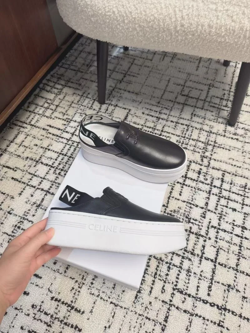 Celine Sandals WaterResistant 6618