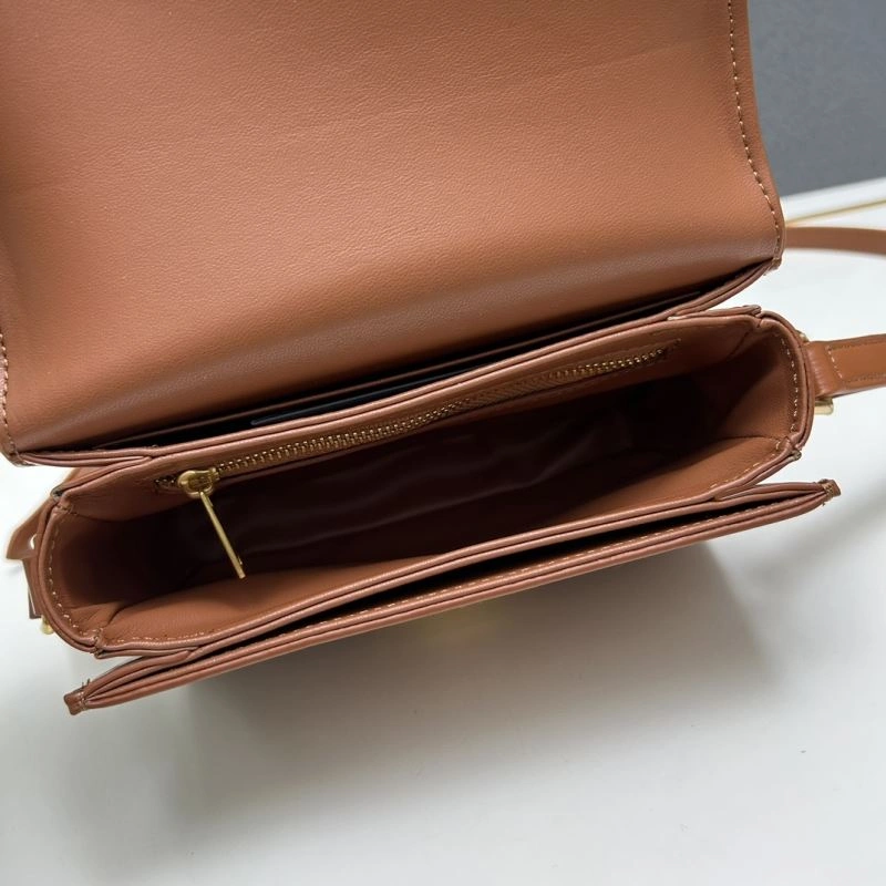 Breathable Celine Satchel Bags 84558