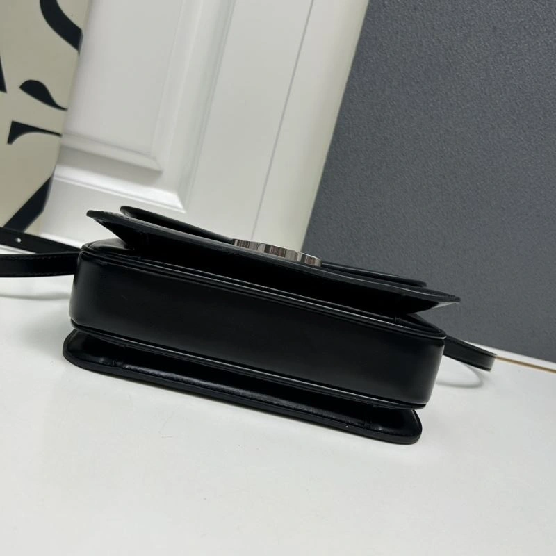 Efficient Celine Satchel Bags 84492