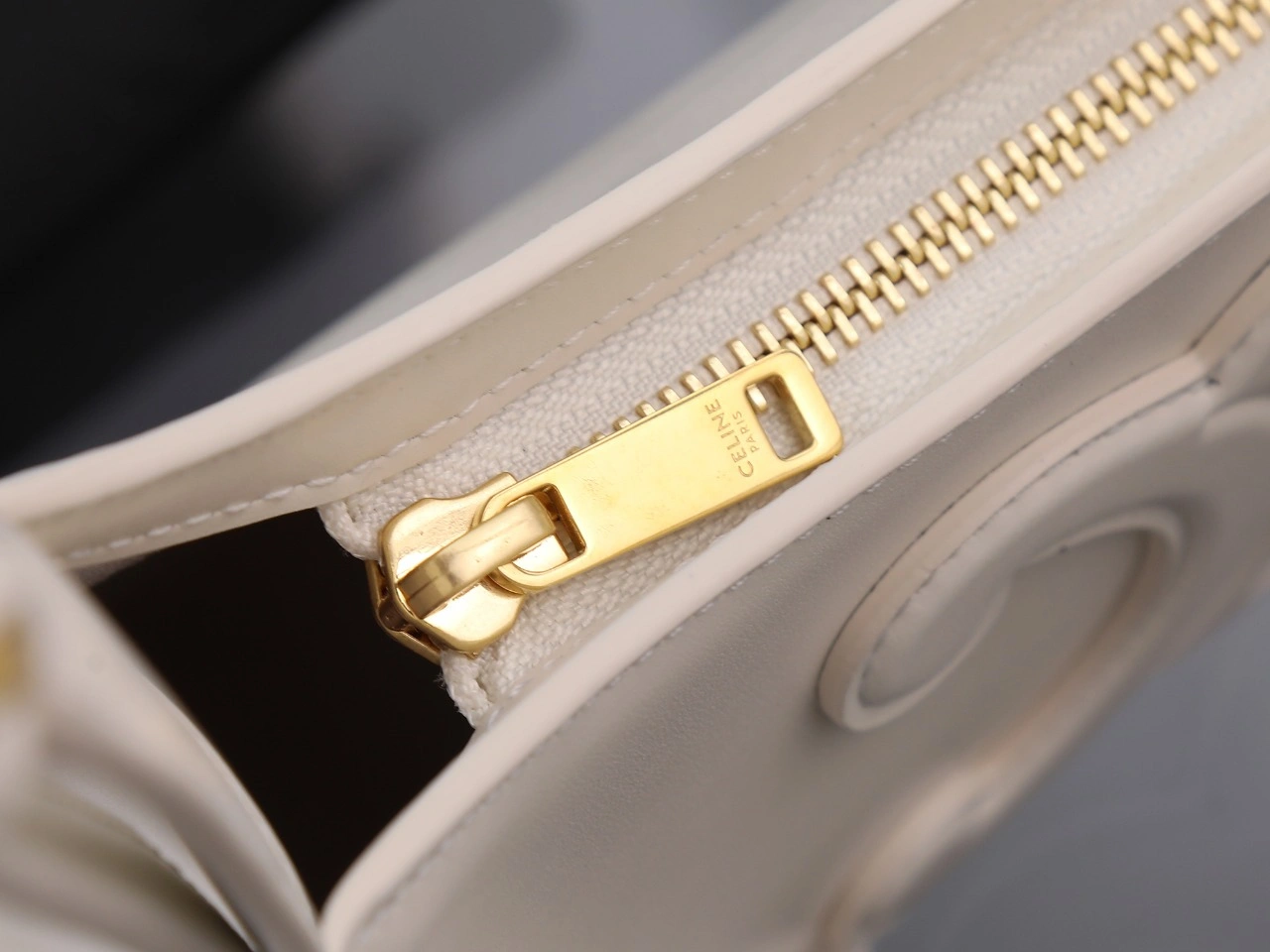 QuickDry Celine Satchel Bags 78457