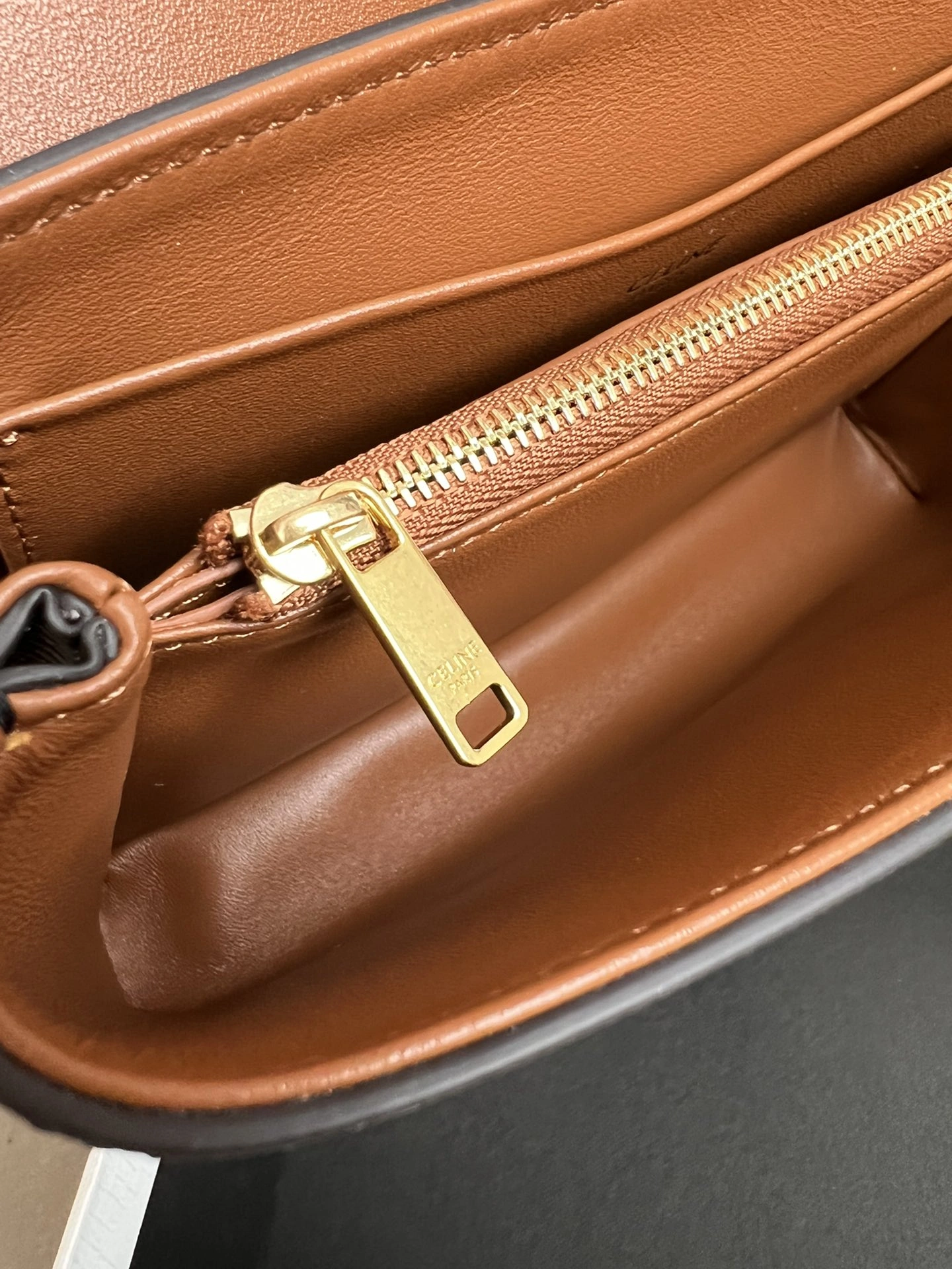 Vibrant Celine Satchel Bags 73684
