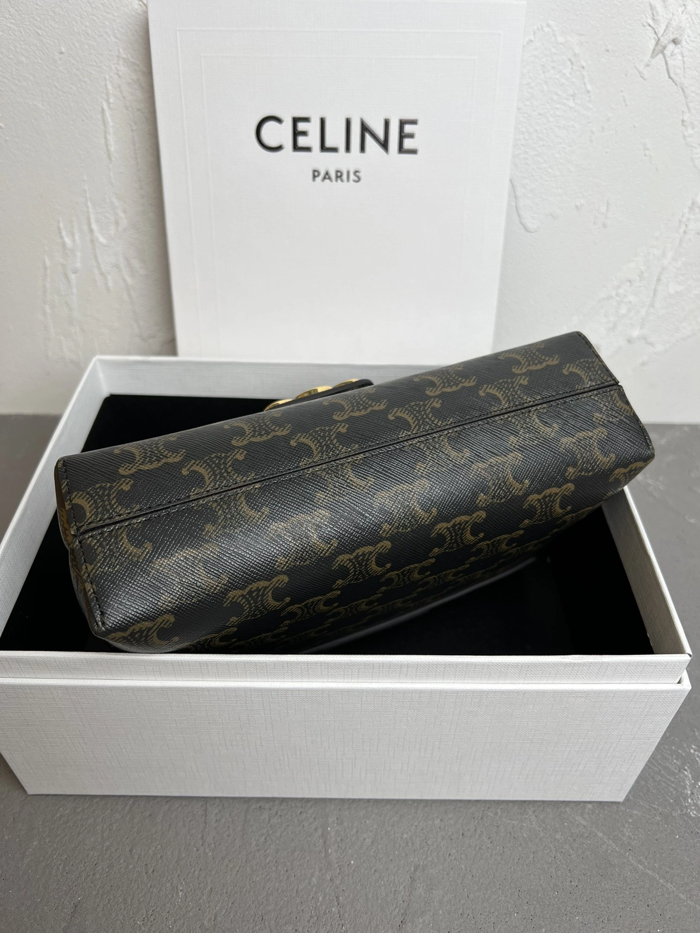 Vibrant Celine Satchel Bags 73684
