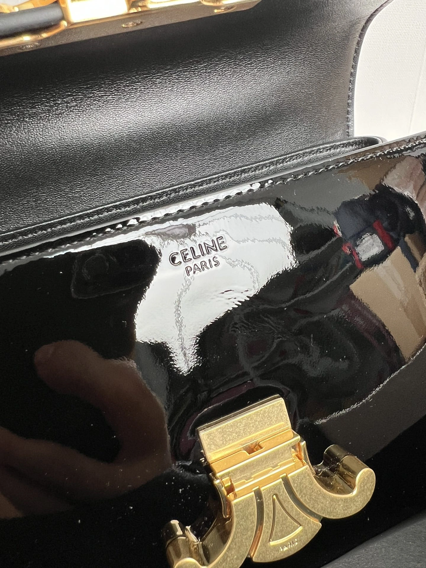 OdorResistant Celine Satchel Bags 67079