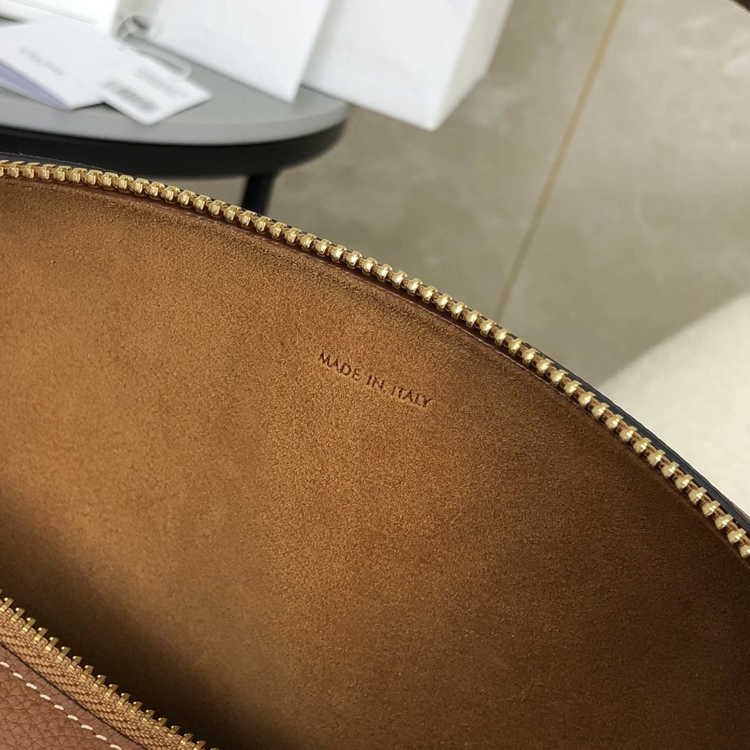Celine Satchel Bags Sleek 94563